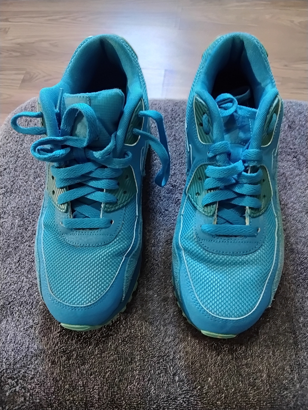 Nike Air Max 90 Premium Blue Lacquer Clearwater Size Womenβs 8.5 / Menβs 7